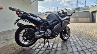 Bmw F800St - 4