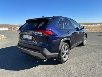 RAV4 Hybrid SELECTION 4x4 56000 km - 4