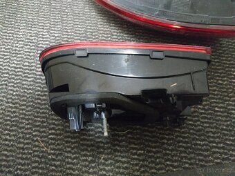 PRAVÉ ZADNÍ SVĚTLO CITROEN C4 CACTUS 9823950280, 9821352180 - 4