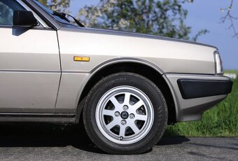 LANCIA PRISMA - 4