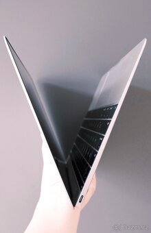 Apple MacBook 12" (A1534) – 8 GB RAM, 256 GB SSD - 4