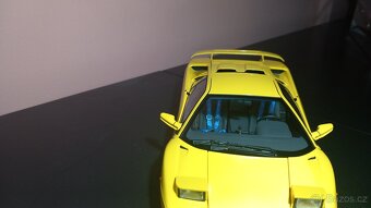 1:18 lamborghini diablo sw - 4