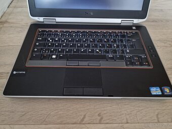 Dell latitude E6420 s podsvícenou klávesnici na filmy inter - 4