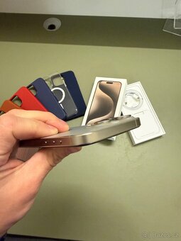 iPhone 15 Pro Max 256GB – Titan Grey – Stav jako nový - 4