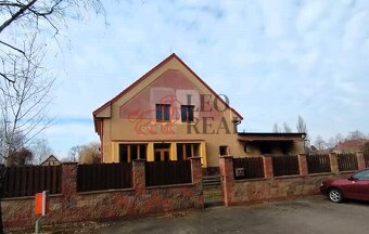 Prodej vícegeneračního domu 600 m2, pozemek 2.274 m2, Český  - 4