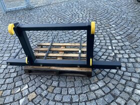 Nosič balíků na manipulátor/vidle na balíky/sklopné hroty - 4