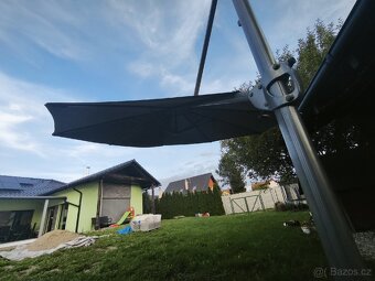 Slunečník 3,5 m - 4