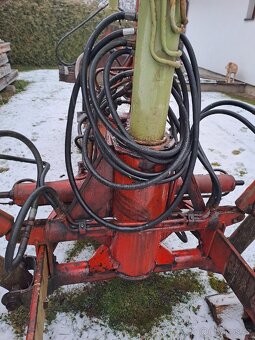 Nakladač unhz500 po opravě. - 4