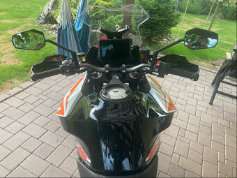 KTM Superduke 1290 GT, 2021, 11200km, TOP stav - 4