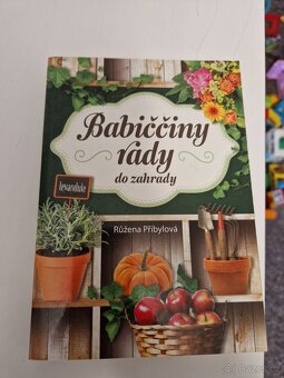 Knihy o zahradě - 4