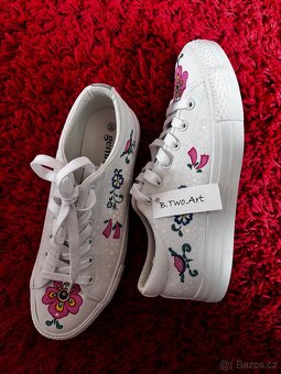 Překrásné RUČNĚ MALOVANÉ tenisky - 4