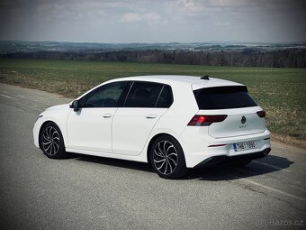 VW Golf 8 1.0 TSI manual - 4