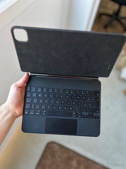 Apple Magic Keyboard - 4