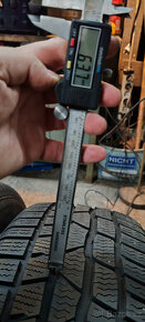 2 zimní pneumatiky Continental 215/60R16 99H 6.50mm - 4