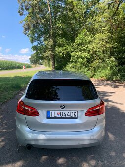 BMW 216I Active Tourer - TOP STAV - 4