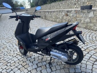 Scooter Kentoya Xor 50 - 4