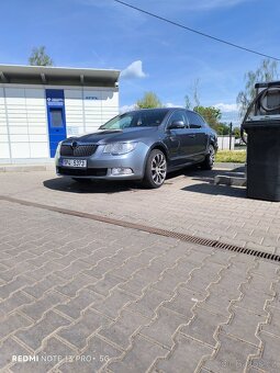 Prodám škoda Superb 2 2,0 TDI 125 kw DSG - 4
