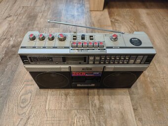STEREO CASSETTE RECORDER HITACHI - model - TRK - 7990E - 4