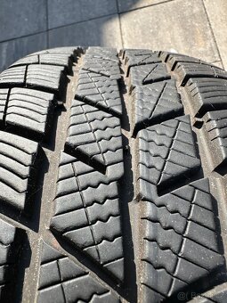 Pneu + disky z BMW X 5 - Run on Flat Technology - 4