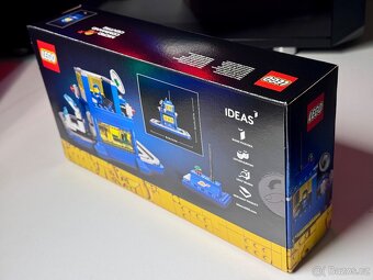 LEGO® 40786 Miniaturní řídící centrum - 4
