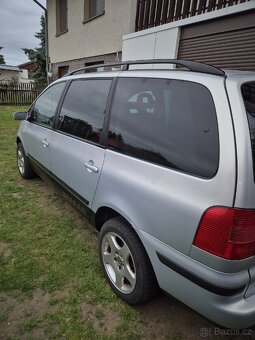 VOLKSWAGEN SHARAN 1.9TDi - 4