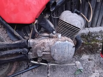 Jawa 90 - 4