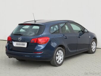 Opel Astra 1.4i , 88 kW benzín, 2011 - 4