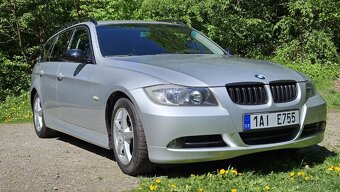 BMW E 91 320d 2.0 nafta 2007rok - 4