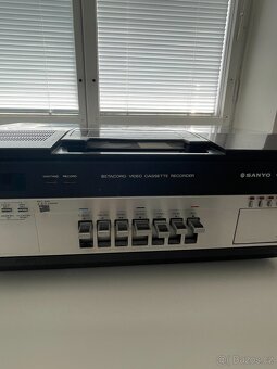 Sanyo Betamax Betacord VTC 9300PN vč. 10 kazet - 4