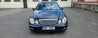 Mercedes-Benz Třídy E, E 220CDI 189TIS KM ELEGANCE - 4