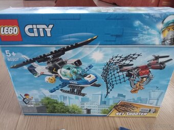 LEGO City 60207 Letecká policie a dron - 4