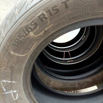 15" PNEU – 185/65/R15 – ZIMNÍ - BARUM - 90% vzorek  Pneumat - 4