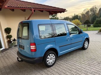 VW Caddy 1.2tsi 77kw 5míst - 4