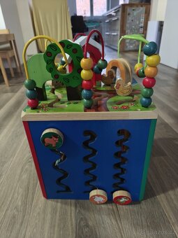 Dřevěná interaktivní hrací kostka - 4