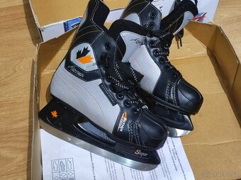 Juniorské hokejové lední brusle vel.38 - 4