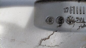 zimní alu kola VW 5x112 ,Kleber 225/45/17 - 4