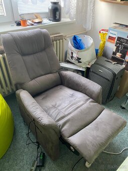 Polohovací křeslo - 4