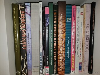 Rozprodej knihovny - 4