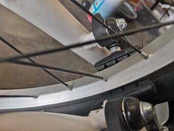 zánovní koloběžka pro juniora - 4