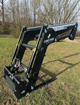 Čelní nakladač HYDRATRAC 1500 - 4