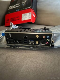 ROG STRIX B760-1 mini ITX - 4