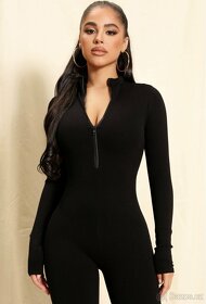 Černý overal Fashion Nova - 4