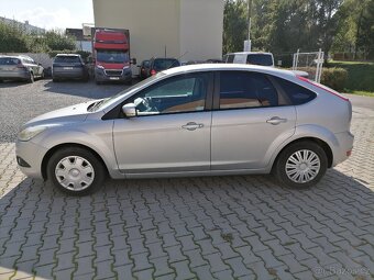 Ford Focus 1,6. r. 2009 SLEVA - 4