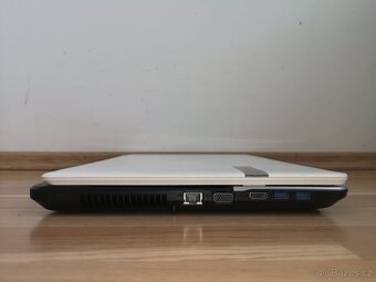 17,3" notebook Packard Bell EasyNote ENLV44HC - 4