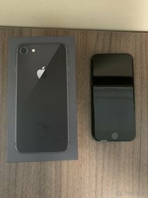 Apple iPhone 8 gray, perfektní stav + kompletní balení - 4