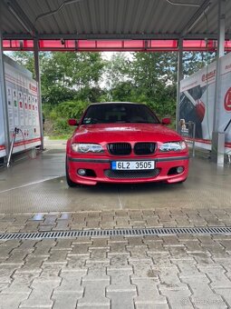 Bmw e46 330i M-paket kombi šíbr manuál - 4