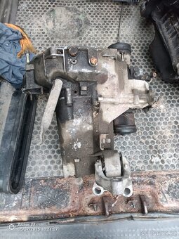 Motor a převodovka Favorit 135 LS - 4