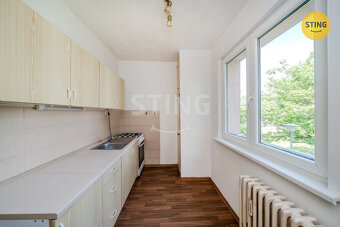 Prodej bytové jednotky 2+1 se zasklenou lodžií, ul. , 132251 - 4