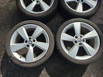 Alu kola 17" Skoda Camelot 5x100 pneu 215/40R17 - 4
