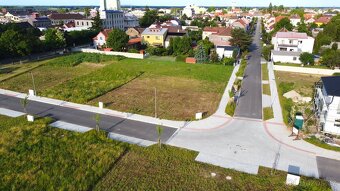 Prodej stavební parcely 612 m2 - Pečky - 4